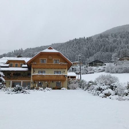 Landhaus Seeblick Otel Millstatt Dış mekan fotoğraf