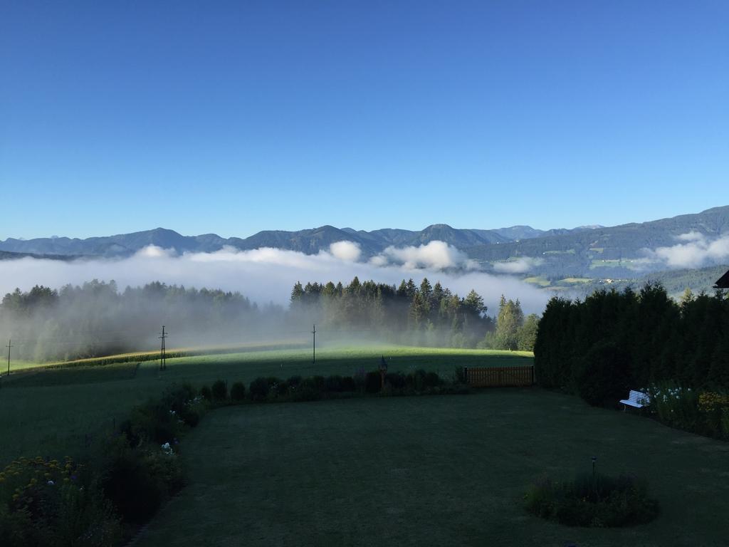 Landhaus Seeblick Otel Millstatt Dış mekan fotoğraf