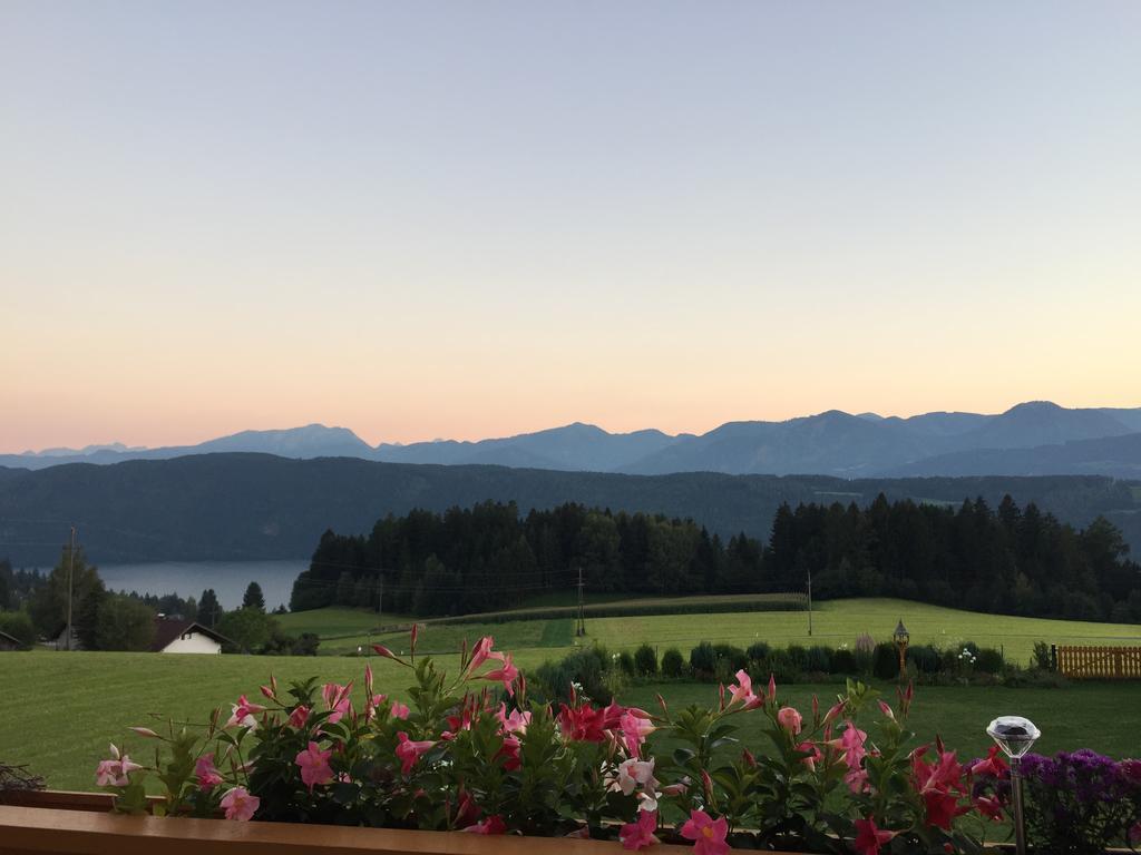 Landhaus Seeblick Otel Millstatt Dış mekan fotoğraf