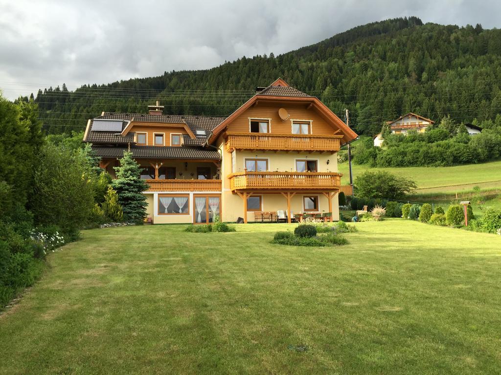 Landhaus Seeblick Otel Millstatt Dış mekan fotoğraf