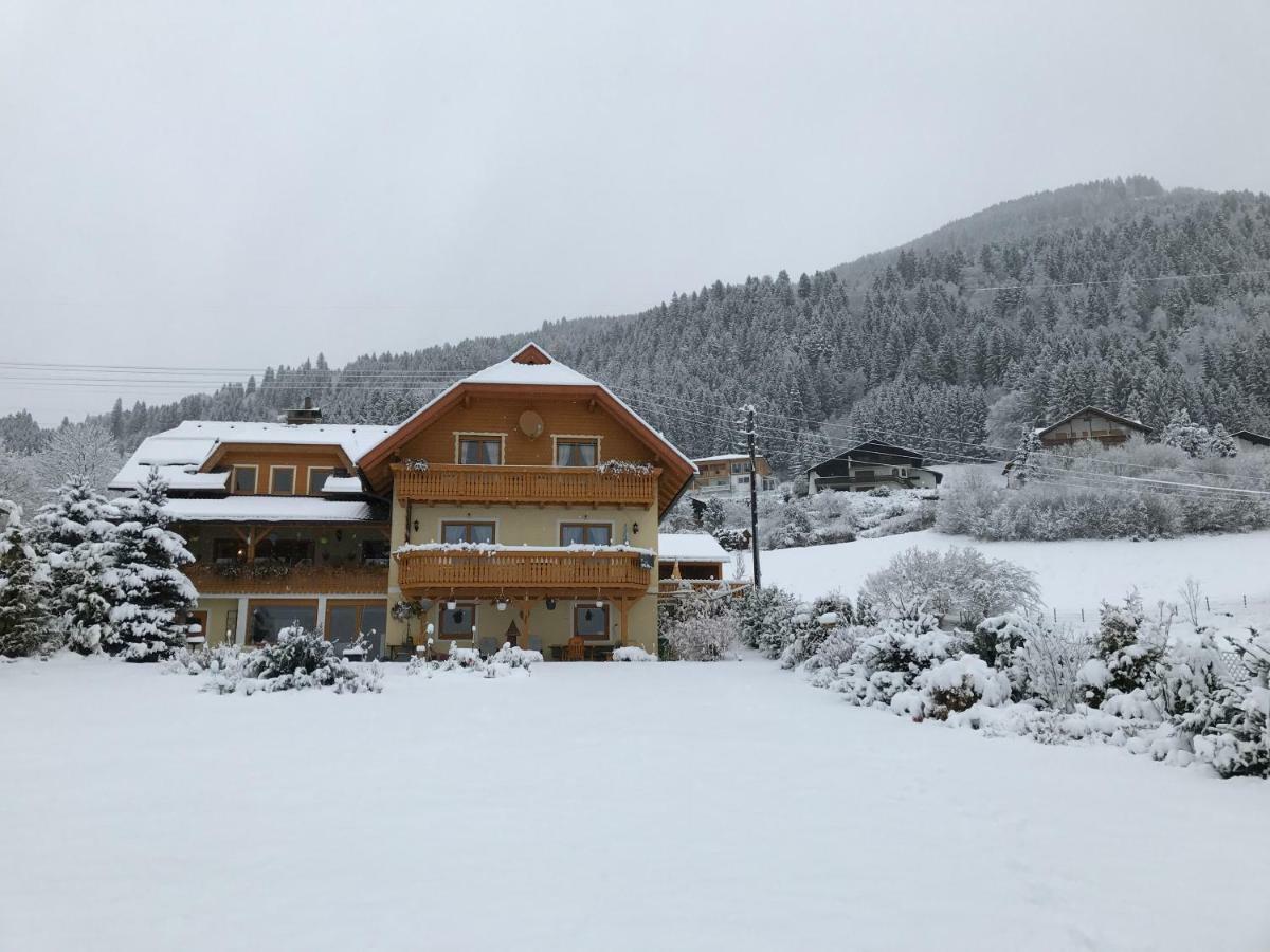 Landhaus Seeblick Otel Millstatt Dış mekan fotoğraf